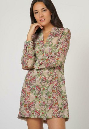 Vestido informal - beige