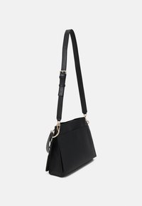 Guess BASILEA GIRLFRIEND SATCHEL - Rokassoma - black