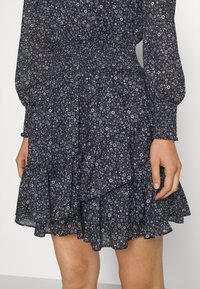 MICHAEL Michael Kors Vestido informal - purple