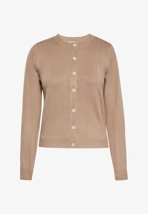 Cardigan lavorato a maglia beige con texture a costine, maniche lunghe, scollatura rotonda e cinque bottoni di chiusura sul davanti.