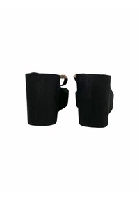 Sandali platform neri con materiale testurizzato, design arrotondato, spalline posteriori e leggere rifiniture lucide sulle cinghie.