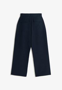 Granatowe spodnie o szerokich nogawkach wykonane z lekkiej tkaniny, z dwoma tylnymi kieszeniami i prostym pasem o czystym designie.