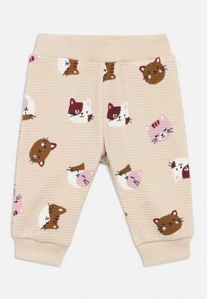 Pantalones de algodón beige con un patrón texturizado que presenta varios rostros de gatos en colores como marrón, rosa y blanco. Cintura elástica.