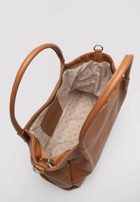 Borsa a tote in pelle marrone con superficie texturizzata, doppi manici, tasca interna con zip e fodera decorata. Apertura superiore che mette in mostra un design spazioso.