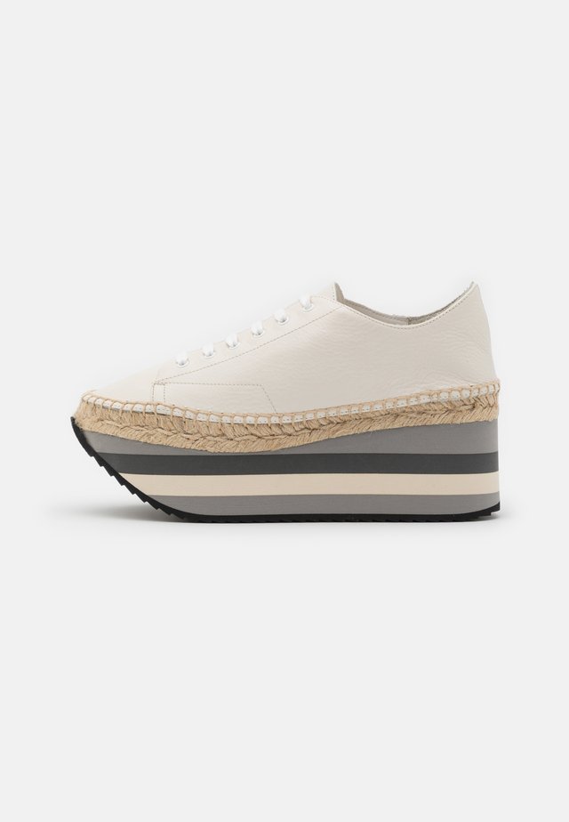 HARMONY - Loafers - white/macchiato