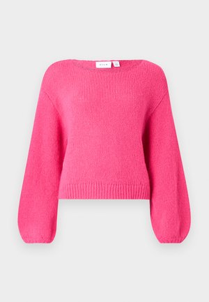 Pull en tricot rose avec un col rond et de longues manches légèrement bouffantes. Le tissu a une apparence texturée et douce, avec une coupe courte.