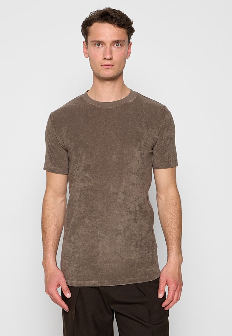lindbergh T-shirt basic bruin