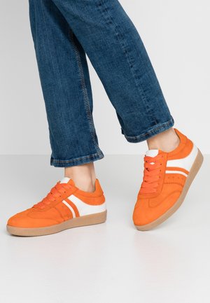 Gabor Trainers - orange/weiß