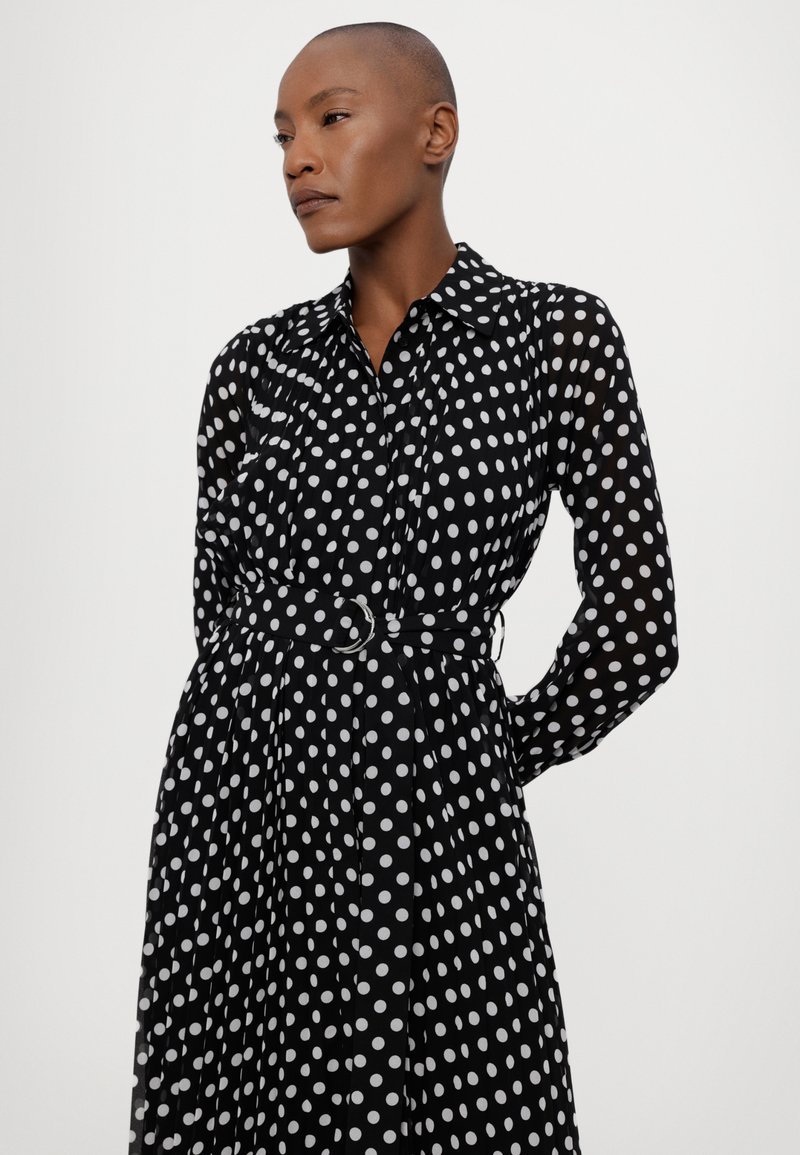 MICHAEL Michael Kors PLEAT DRESS - Shirt dress - black/white/black - Zalando MICHAEL Michael Kors PLEAT DRESS - Shirt dress - black/white/black - Zalando
