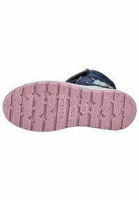 Suela texturizada morada con patrón de zigzag, etiquetada "RICOSTA COM 30". La parte superior muestra un diseño caprichoso con un unicornio contra un fondo oscuro.