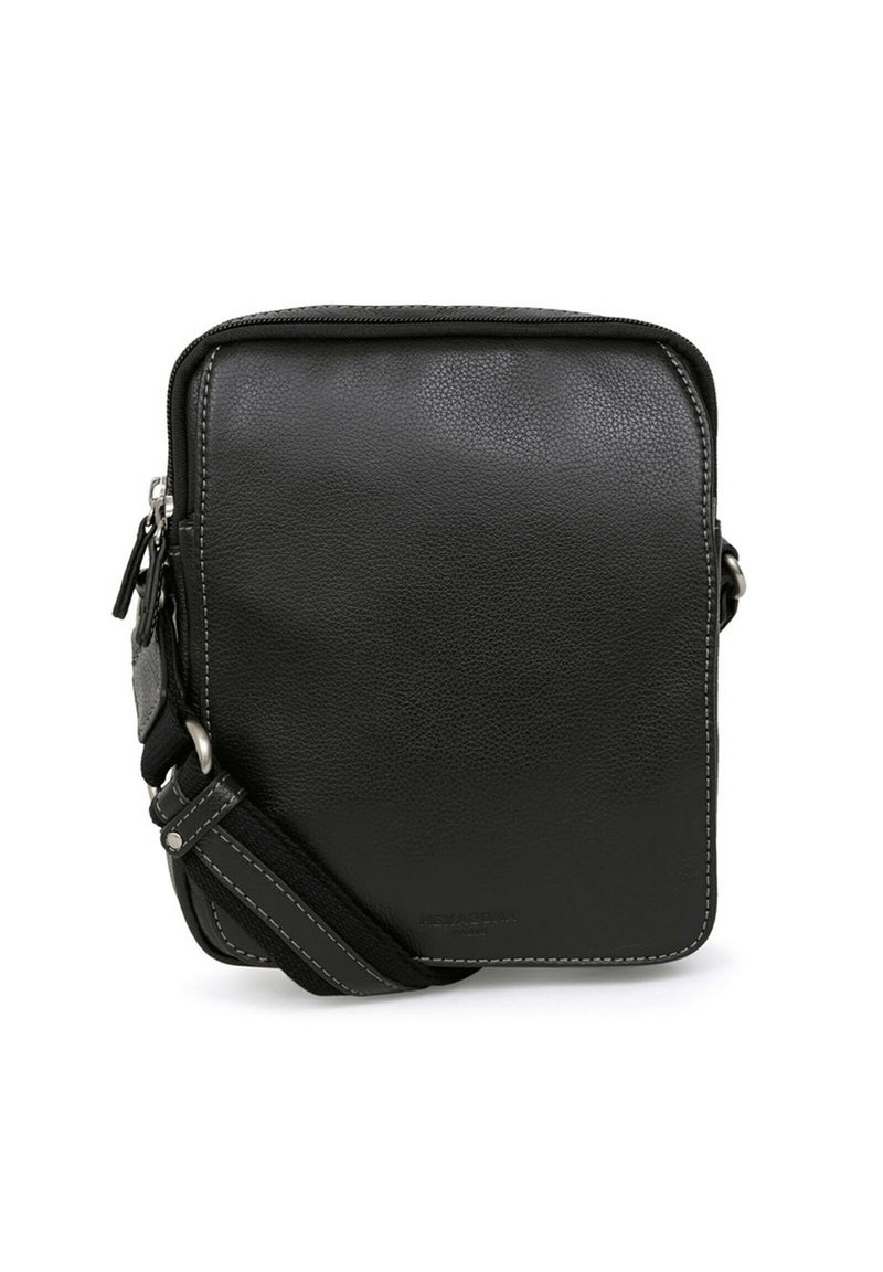 Borsa a tracolla nera in pelle con superficie testurizzata, chiusura con zip, tracolla regolabile e hardware in tonalità argento. Forma rettangolare con design minimale.