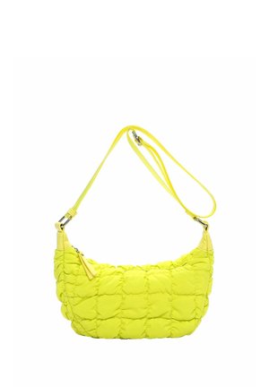 Helle gelbe gesteppte Schultertasche mit verstellbarem Riemen und Reißverschluss, gestaltet für den Freizeitgebrauch.