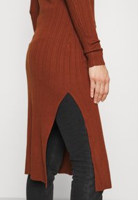 Abercrombie & Fitch Kofta - brown