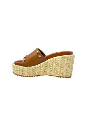 Muiltjes met hak - marrone