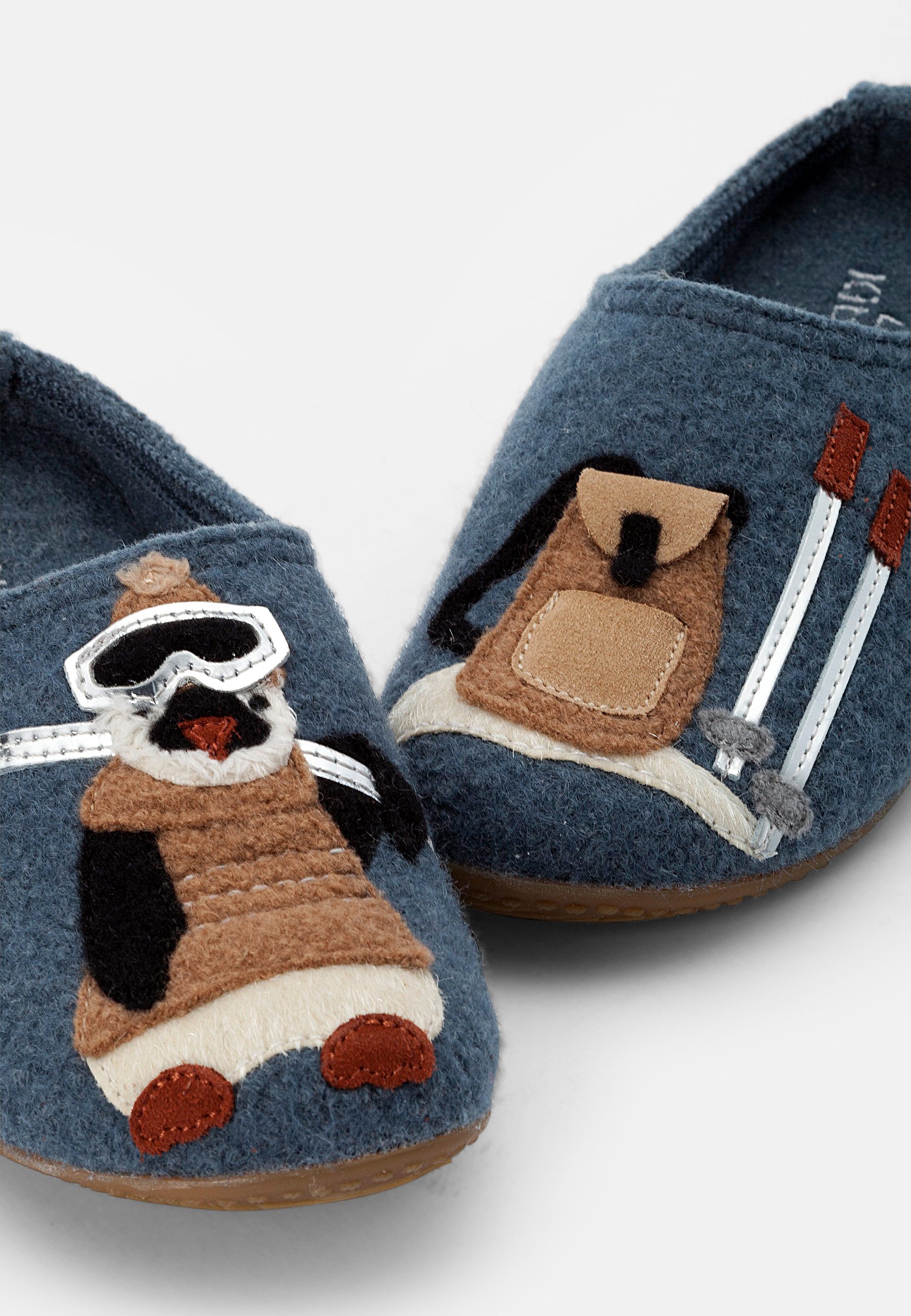 Enfant PANTOFFEL PINGUIN & SKI - Chaussons Enfant PANTOFFEL PINGUIN & SKI - Chaussons
