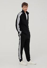 Terranova CON BANDE - Felpa con zip - nero