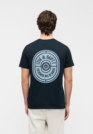BORDERS LABEL GRAPHIC - T-shirt imprimé - dark navy