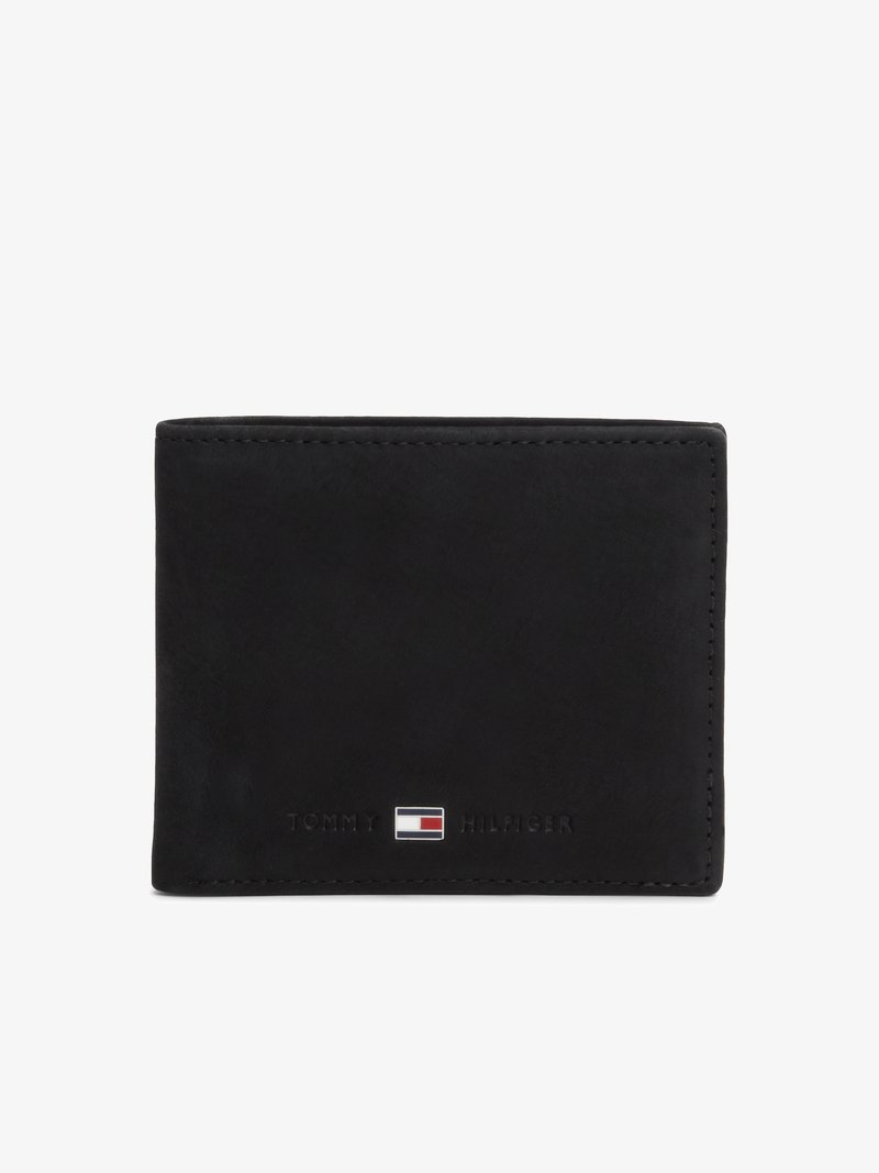 Černá kožená peněženka s reliéfním logem. Obdélníkový tvar, hladký povrch a viditelné detaily šití. Kompaktní design.
