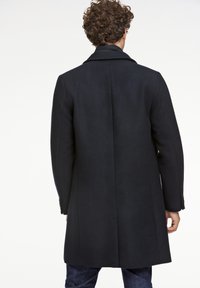 Lindbergh DETACHABLE COLLAR - Cappotto classico - black