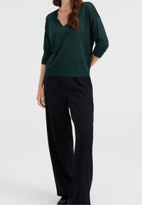 WE Fashion Pullover - olive