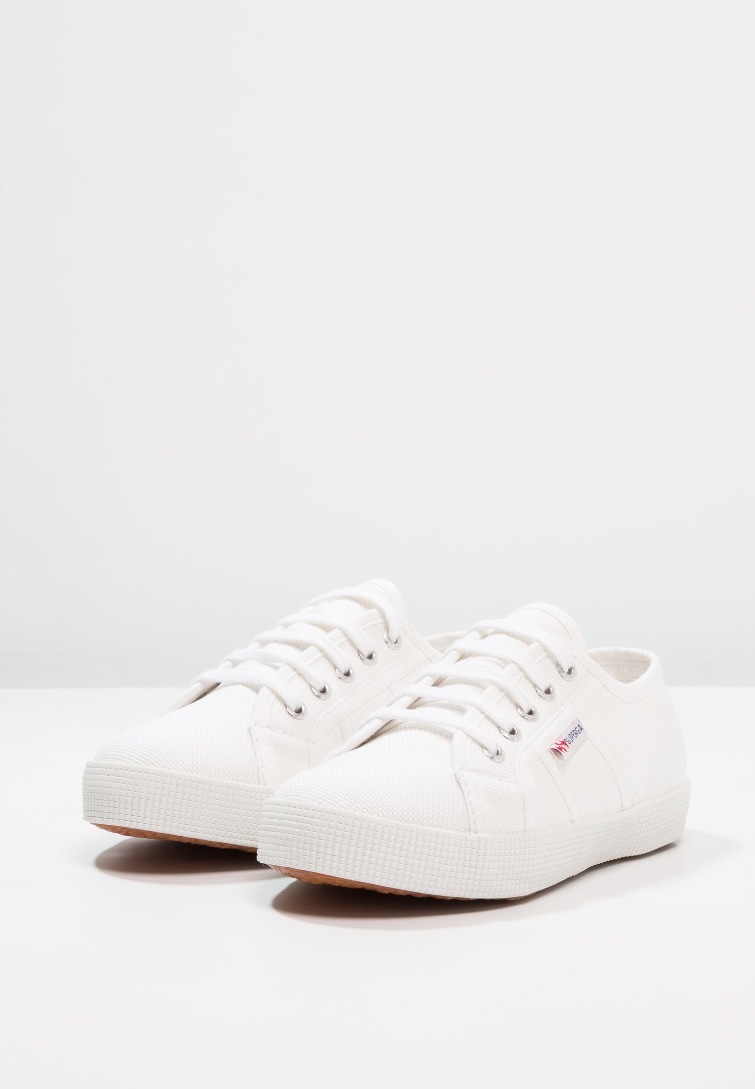 superga 2750