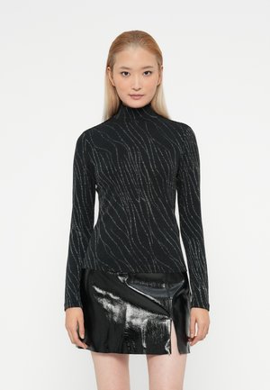 VMNITA HIGH NECK FITTED TOP - Tops ar garām piedurknēm - black