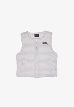 Lichtgrijze mouwloze gewatteerde bodywarmer met ritssluiting aan de voorkant, twee zakken en het "PEGADOR"-logo op de borst.