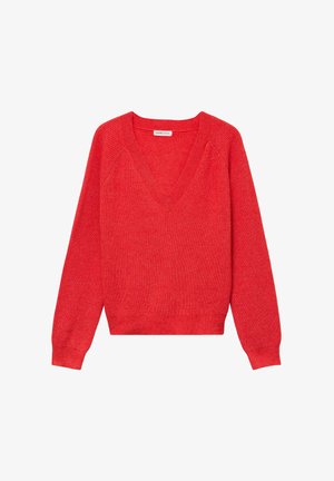 Suéter rojo de punto con mangas largas, cuello en V y puños y dobladillo acanalados, extendido sobre un fondo blanco.