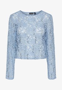 Seleccionado, soft chambray