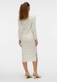 Vero Moda VMJULIA MID - Freizeitkleid - snow white