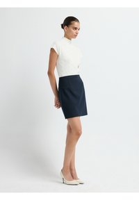 adL Gonna a campana - navy blue