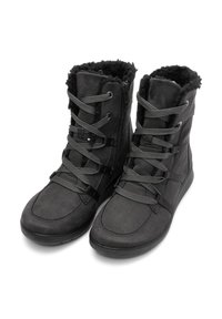 Schwarze Winterstiefel aus Wildleder mit seitlichem Reißverschluss, dicken Schnürsenkeln und einem weichen Fellfutter, entworfen für Wärme und den Außeneinsatz.