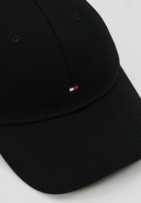 Thumbnail Image 6