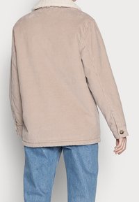 Hollister Co. Übergangsjacke - tan