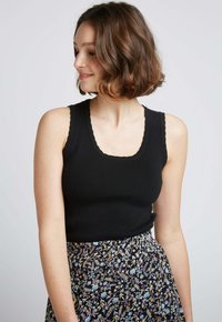 Non sélectionné, noir