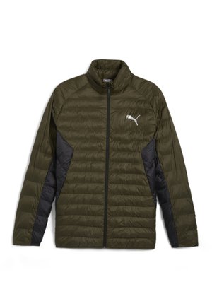 Giubbotto imbottito verde oliva con pannelli laterali grigio scuro, zip intera, colletto alto e logo. Presenta un design a righe orizzontali e una texture liscia.