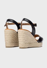WONDERS Espadrilles - black