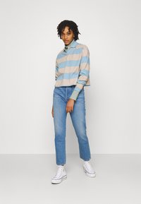 Levi's® 501® CROP JEANS - Calças de ganga de perna direita - athens day to day