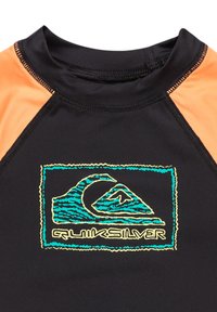Quiksilver EVERYDAY - KURZÄRMLIGES SURF - Surferské tričko - black tangerine