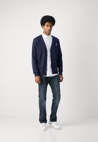 Scotch & Soda CORE THE FREE SPIRIT PEACE BIRD CARDIGAN - Vesta na kopčanje - navy