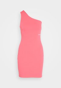 Niewybrane, pink flash