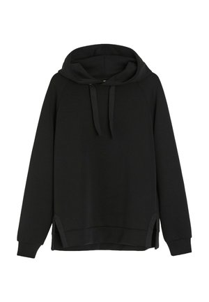 Czarna bluza z kapturem, wykonana z miękkiego materiału, charakteryzująca się luźnym krojem, ściągaczami przy mankietach oraz bocznymi rozcięciami, które zapewniają dodatkową swobodę ruchów i komfort.