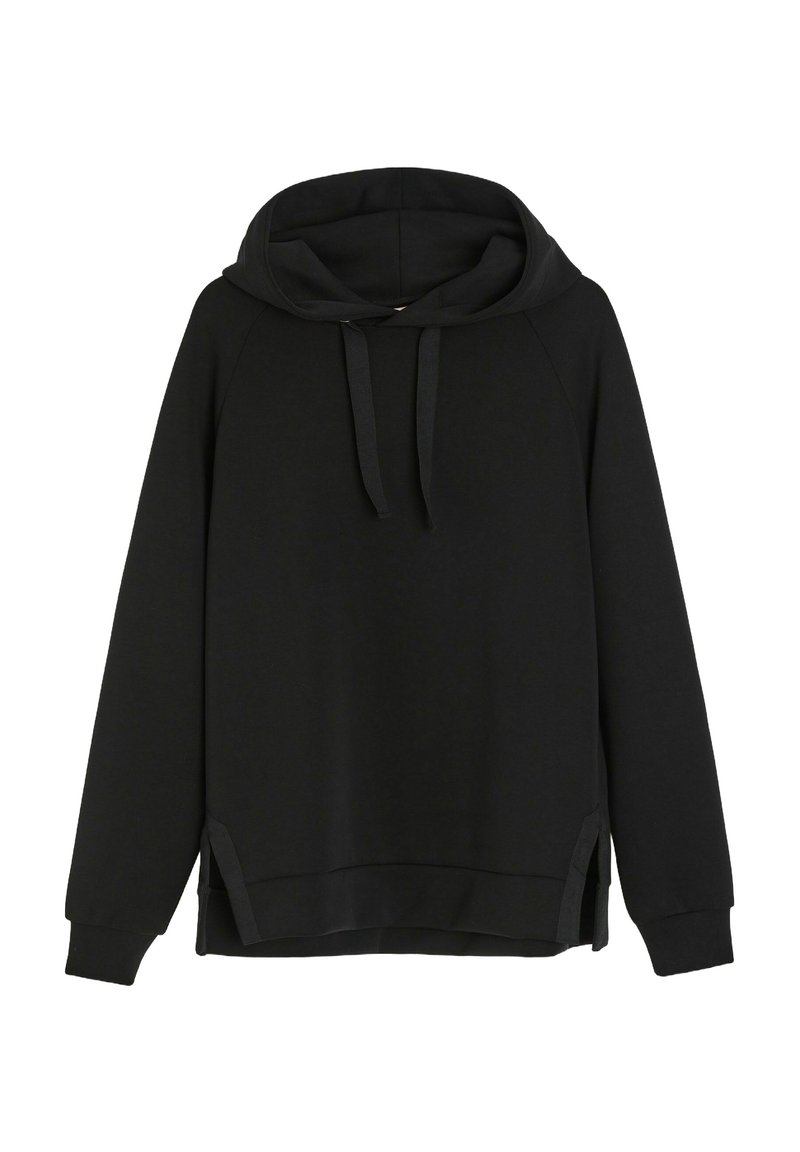Czarna bluza z kapturem, wykonana z miękkiego materiału, charakteryzująca się luźnym krojem, ściągaczami przy mankietach oraz bocznymi rozcięciami, które zapewniają dodatkową swobodę ruchów i komfort.