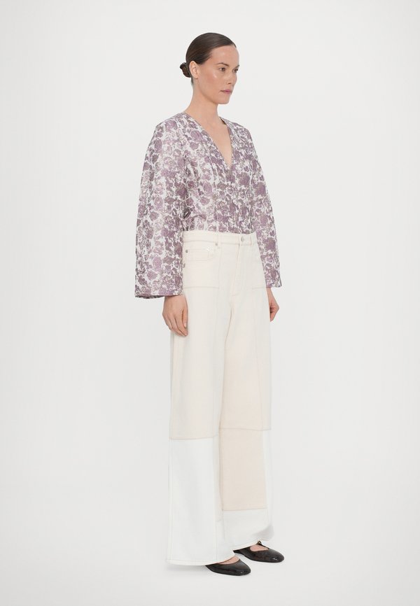 ETUANIA - Loose Jeans - ivory4