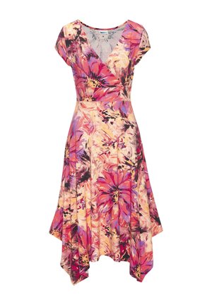 Florales Wickelkleid mit Kappenärmeln und Zipfelsaum in Rosa-, Lila-, Pfirsich- und Schwarztönen auf hellem Hintergrund.