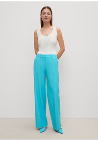 comma MIT HIGH RISE-BUND - Spodnie materiałowe