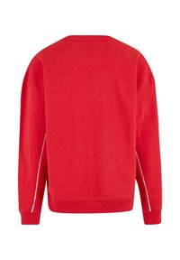 Felpa rossa con scollatura rotonda, cuciture spalle basse e piping bianco sui lati. Tessuto in cotone con una superficie liscia.