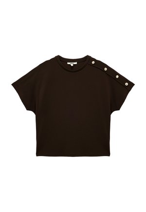 Donkerbruine t-shirt met korte mouwen, een losse pasvorm en decoratieve knopen op één schouder. Gemaakt van een zachte, gestructureerde stof.