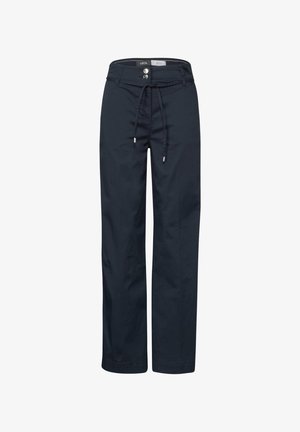 Pantaloni in cotone misto di colore blu navy con una linea dritta, vita regolabile con coulisse e chiusura frontale con bottone, caratterizzati da dettagli di cucitura minimalisti.