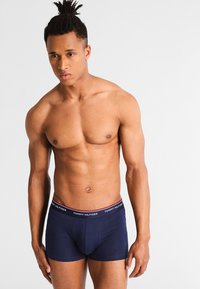Tommy Hilfiger PREMIUM ESSENTIALS TRUNK 3 PACK - Bokserbriefs - peacoat